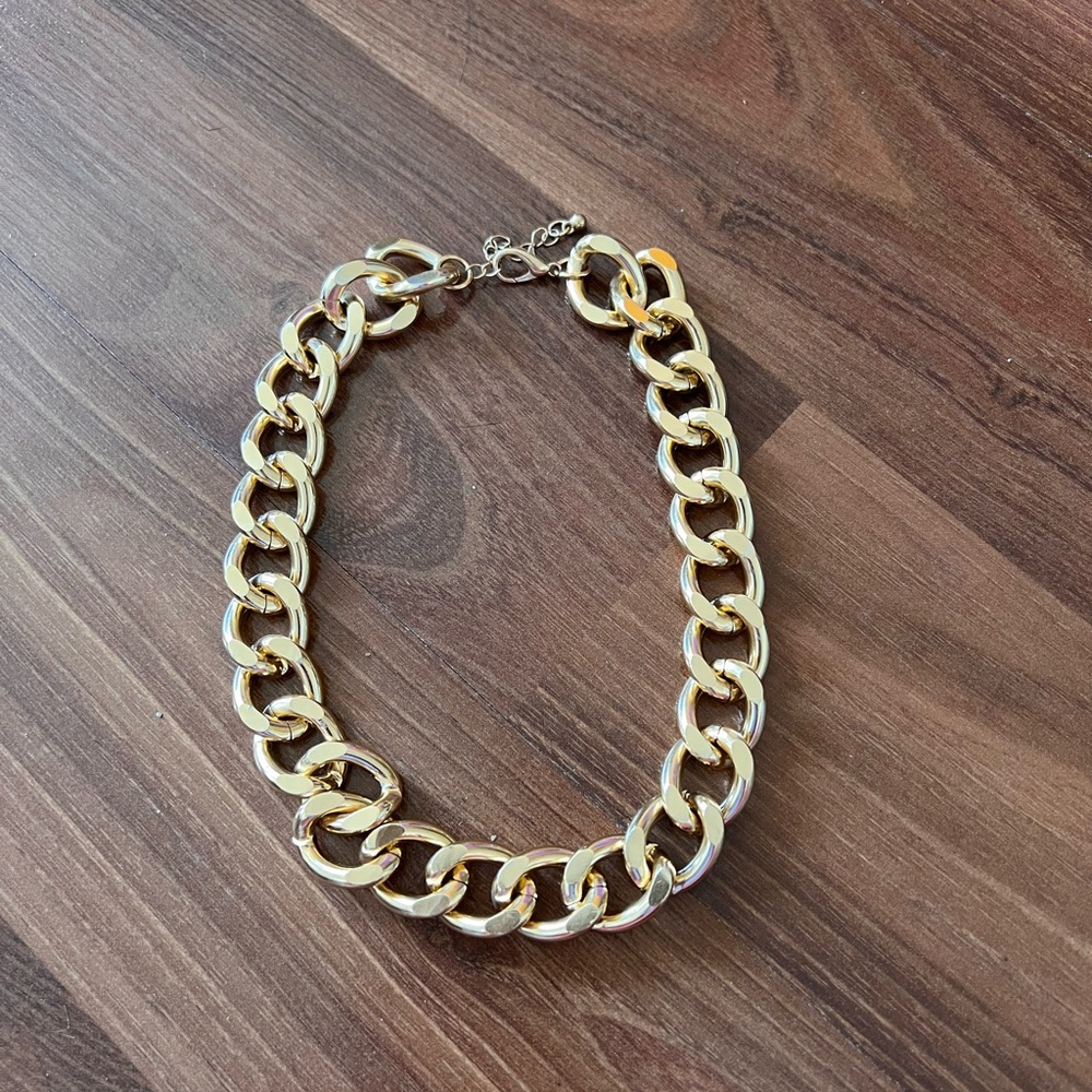 ✨FREE WITH BUNDLE PURCHASE✨ Chunky gold plated chain necklace